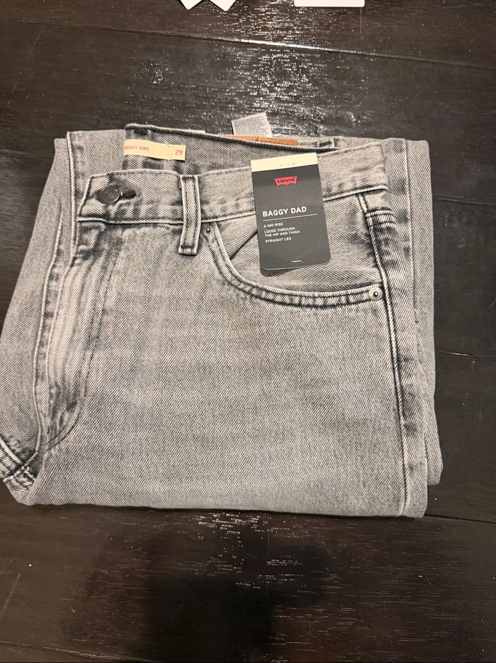 Brand new Levi’s Baddy Dad women’s jeans Color: Grey